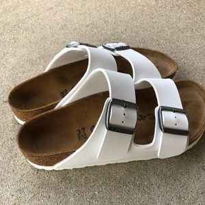 White Birkenstock’s Arizona Birko flor Like New 37